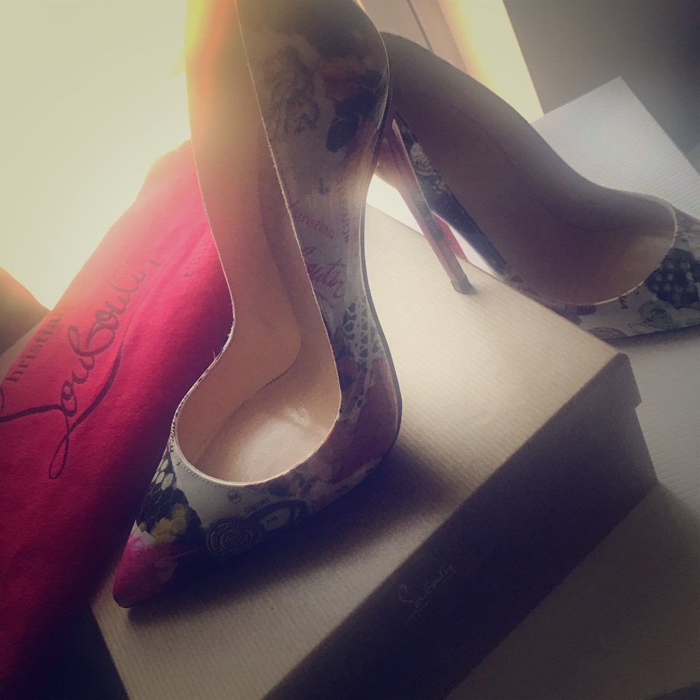Christian Louboutin 💯